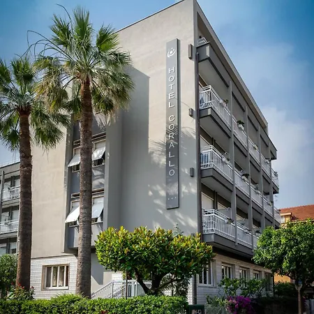 Corallo Wellness Hotell 3*