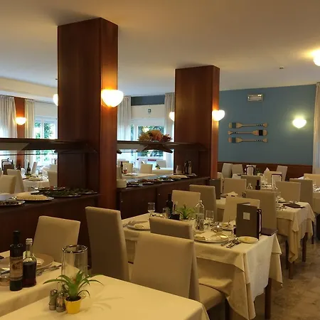 Corallo Wellness Hotell 3*